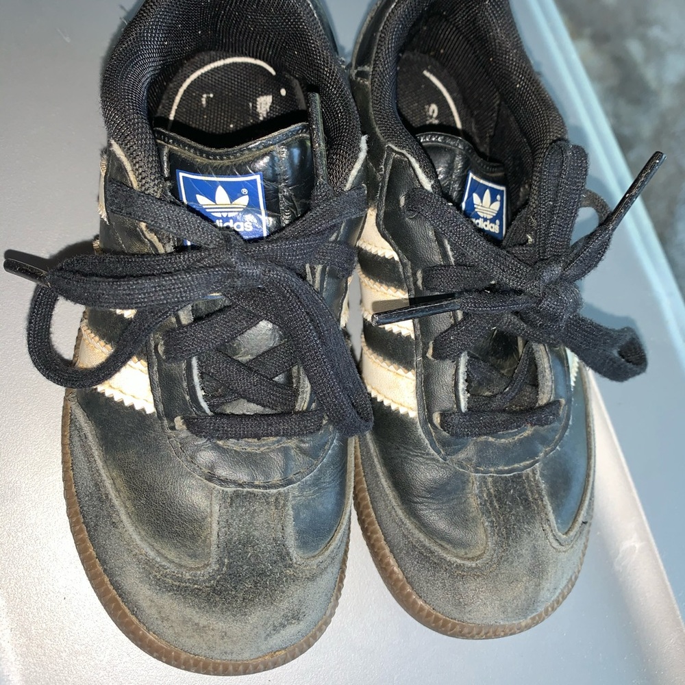 Adidas Sambas